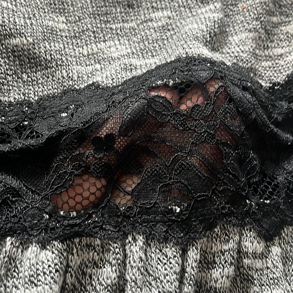 Hi-low dress with cutouts - Picture 4 of 5